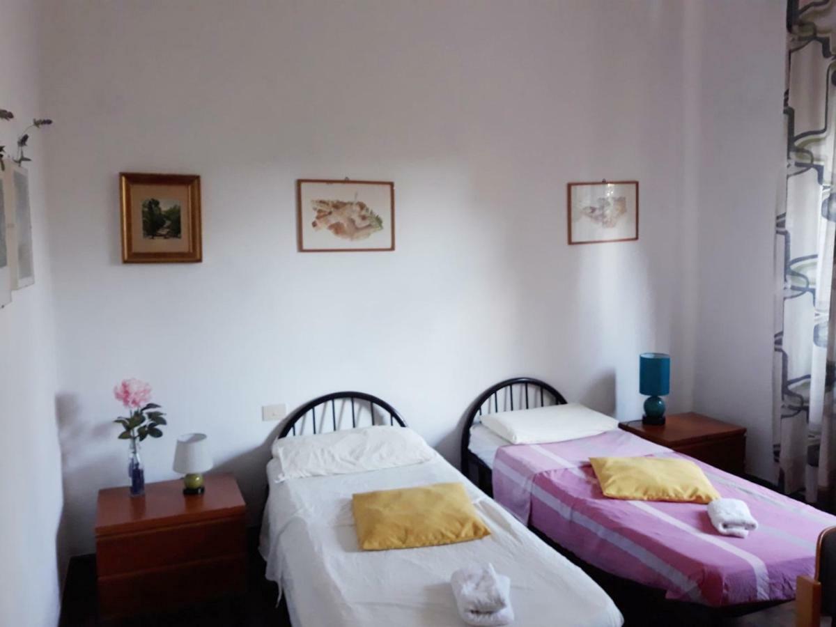 Bed In Siena Hotel ภายนอก รูปภาพ